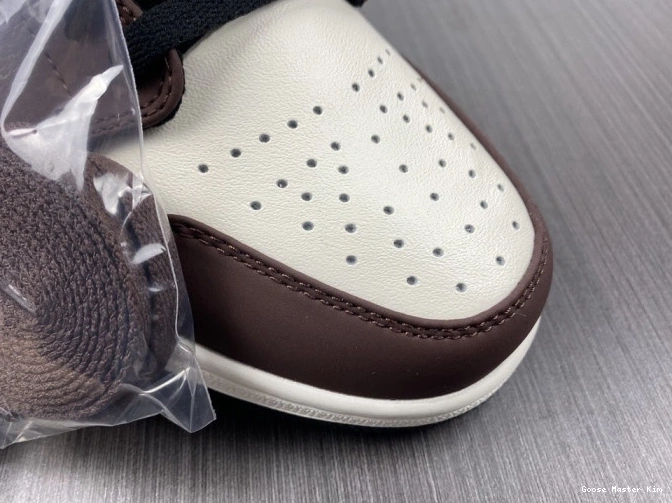 DC6991-200 Air Low Mocha Jordan 1 0612